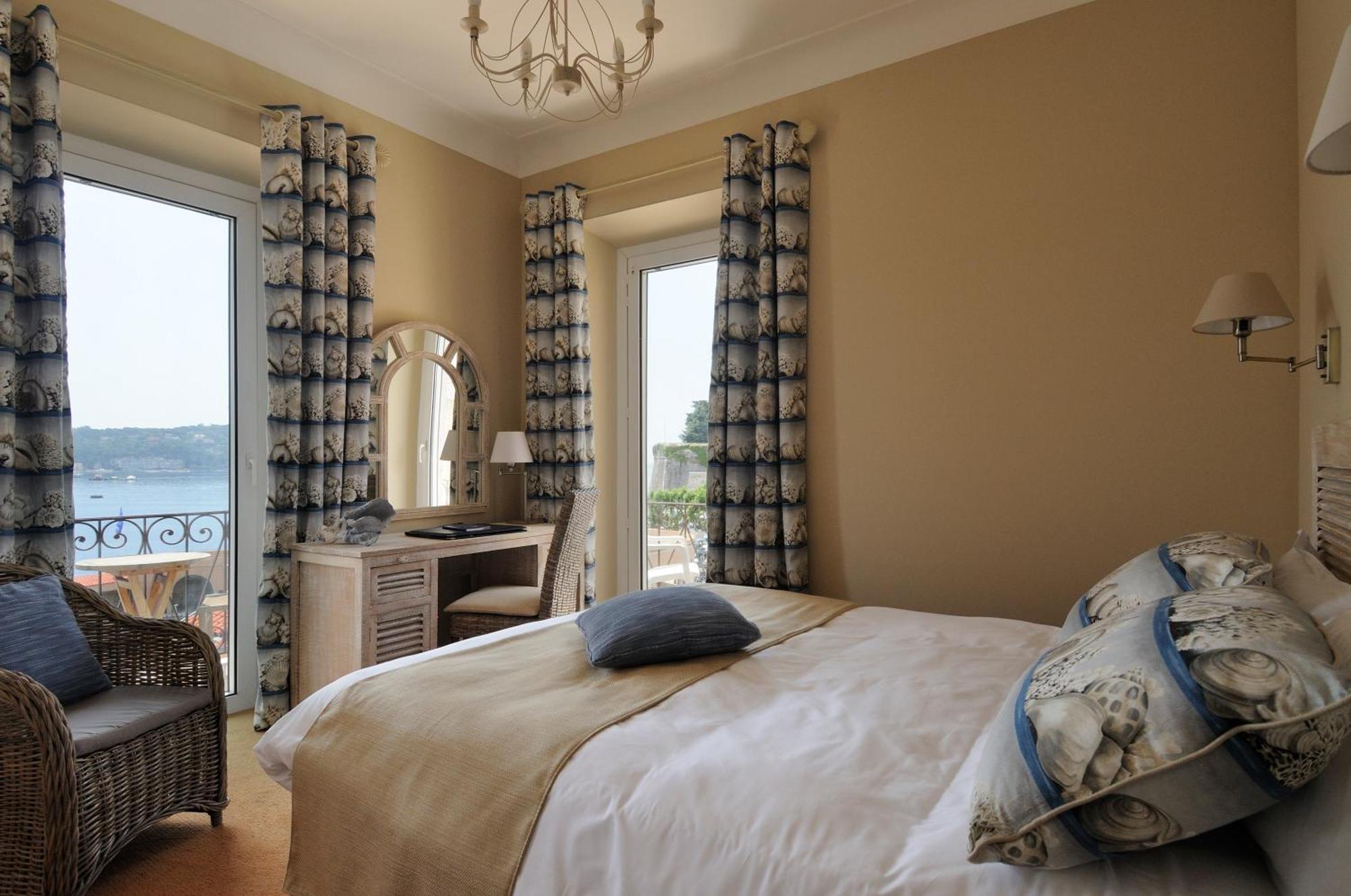 Welcome Hotel Villefranche-sur-Mer Quarto foto