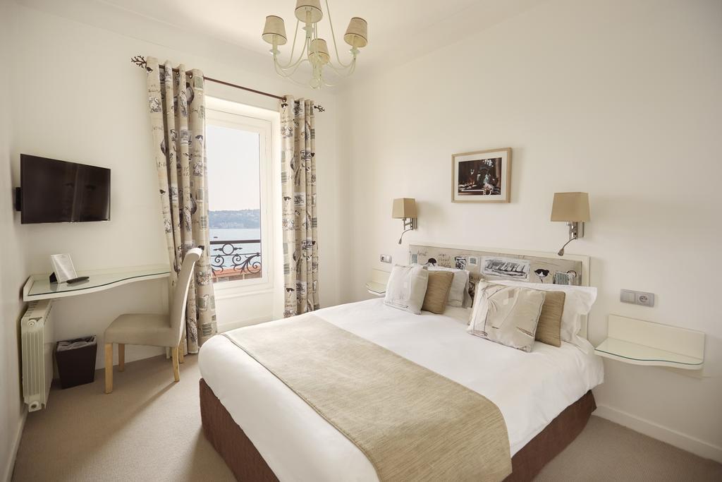 Welcome Hotel Villefranche-sur-Mer Exterior foto
